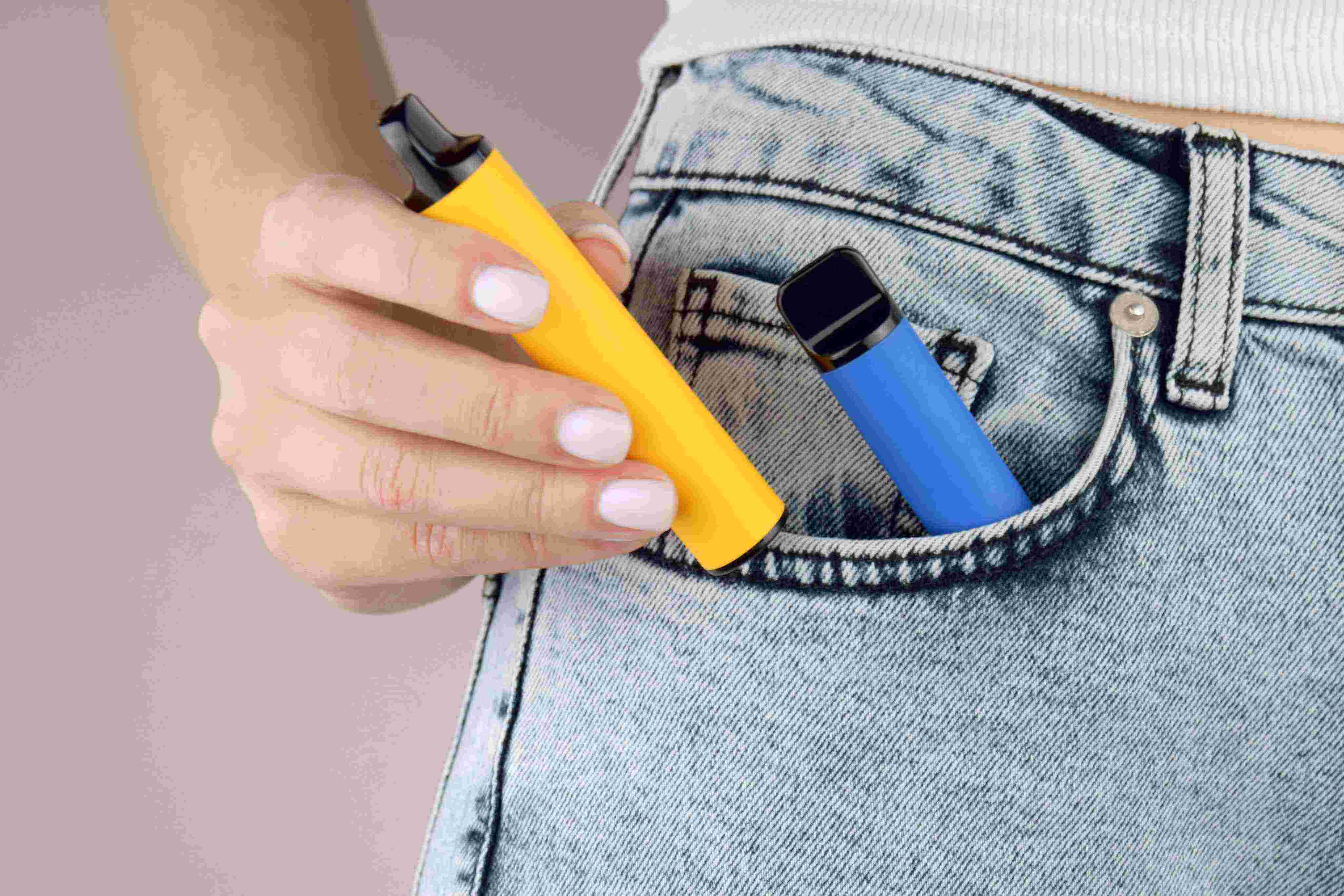 Com evitar que els joves comencin a fumar?